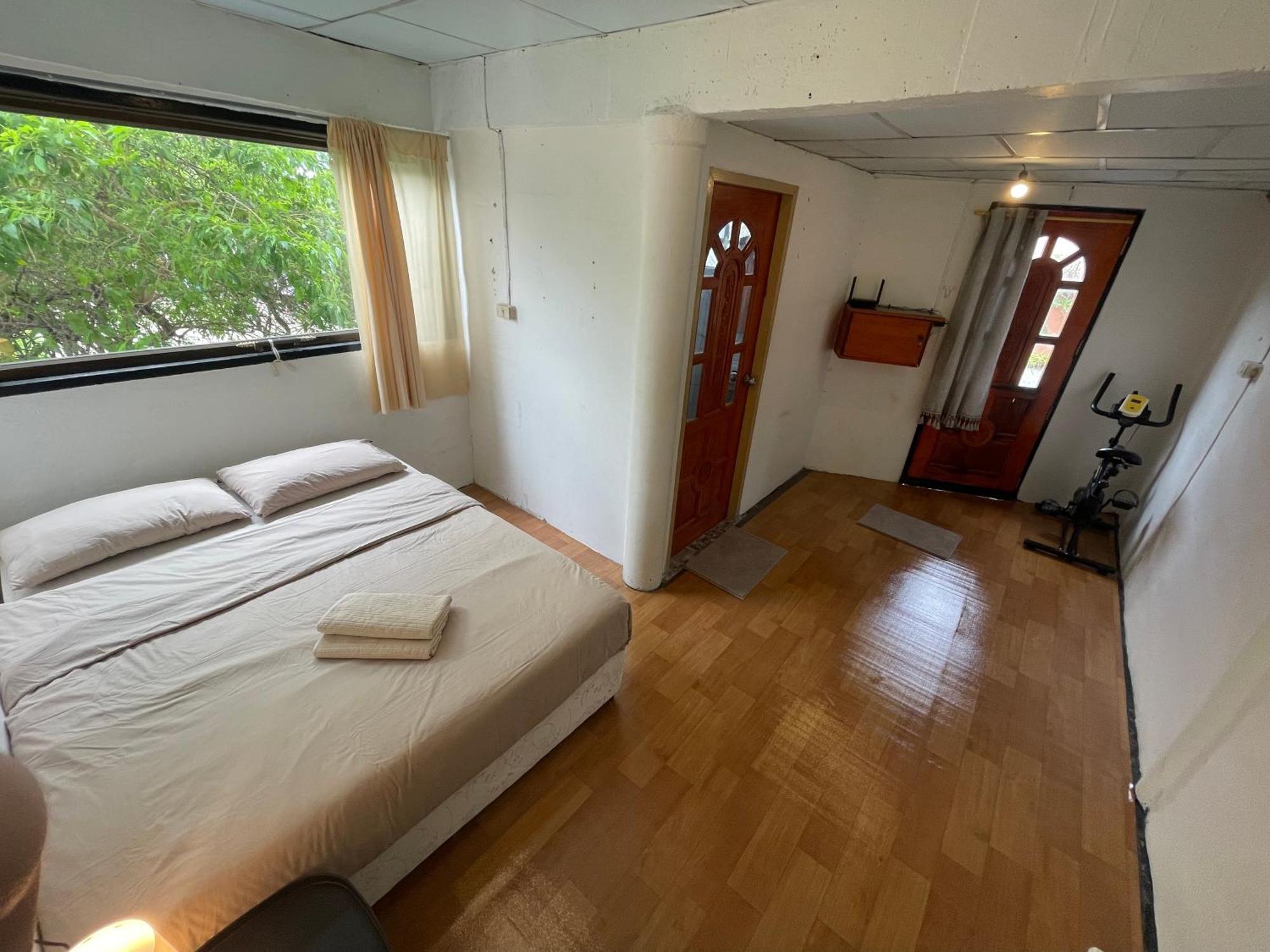 Budget Room Koh Phangan Pier With Ac エクステリア 写真